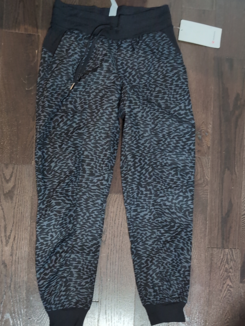 NWT Dance Studio Mid Rise Jogger